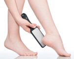 Hornhautentferner mit ergonomischem rutschfestem Griff - Fusspflege – Bild 5