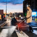 Kinderwagen Licht - Led Reflektoren für Kinderwagen mit 2 Leuchteffekte, 18 LED Pro Licht, Buggy Wasserdicht Blinklicht mit Klettverschluss und Akku, Kinderwagen Zubehör (2 Stück) – Bild 5