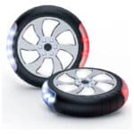 Kinderwagen Licht - Led Reflektoren für Kinderwagen mit 2 Leuchteffekte, 18 LED Pro Licht, Buggy Wasserdicht Blinklicht mit Klettverschluss und Akku, Kinderwagen Zubehör (2 Stück)