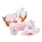 Korb für Baby Shower mit Baby Sachen – Bild 3