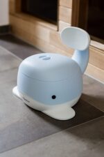 Kindsgut Kinder-Töpfchen, Babytopf WC/Klo, kinderfreundliches Wal-Design und dezente Farben – Bild 6