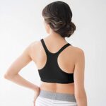 Medela Schlaf Bustier – Nahtloser BH mit Stretchmaterial – Für komfortablen Halt beim Schlafen während und nach der Schwangerschaft – Bild 4