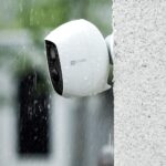 Überwachungskamera WLAN mit Akku, Nachtsicht, 2-Wege-Audio, SD-Kartenslot – Bild 4