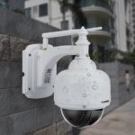 5MP WLAN Stallkamera für Innen/Aussen 5X Zoom, Weiss – Bild 2