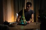 Ravensburger 3D Puzzle 12579 - Eiffelturm bei Nacht - 3D Puzzle für Kinder und Erwachsene, Wahrzeichen von Paris im Miniatur-Format, Leuchtet im Dunkeln – Bild 6