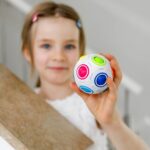 CUBIDI® Original Regenbogenball - Geschicklichkeitsspiel - Spannendes Knobelspiel für Kinder und Erwachsene Mädchen und Jungen ab 6 Jahren – Bild 9