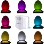 Das Nachtlicht Gadget für die Kloschüssel Lustiges LED Bewegungslicht. Originelle Männertag Besondere Geschenke für Weihnachten Frauen Männer Väter Freundin Mama Beste Ehemann Herren Ihn Sie