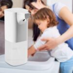 Auxmir Automatischer Desinfektionsspender 350ml Automatik Sprühspender mit Sensor Alkoholsprühgerät Infrarot Desinfektion, Elektrisch Berührungslos Alkoholspray für Küchen Bad Schule Hotel Büro – Bild 9
