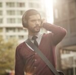 Bose QuietComfort 35 Wireless Headphones II – Kabellose Noise-Cancelling-Kopfhörer mit Bluetooth im Over-Ear-Design mit Integriertem Mikrofon und Alexa-Sprachsteuerung – Bild 7
