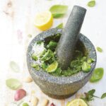 Jamie Oliver Mörser mit Stössel JB5100 robuster Mörser aus Granit geeignet für trockene und flüssige Zutaten. Durchmesser 14cm – Bild 3
