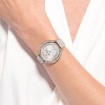 Swarovski Crystalline Aura Uhr, Damenuhr mit Rosé Vergoldetem Gehäuse, Silbernem Zifferblatt, Swarovski Kristallen und Taupefarbenem Lederarmband – Bild 5