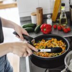 Oliver's Kitchen Zange Lebensmittelsichere Silikon Kochzange - Verriegelungsclip für einfache -Aufbewahrung Ideal zum Kochen von BBQ - Einfach zu verwendenden und griffige Servierzange Stilvolles – Bild 7