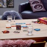 Codenames, Kommunikationsspiel ab 10 Jahren - Deutsch - CGE - Wortratespiel, Familienspiel, Gruppenspiel, Spiel des Jahres 2016 – Bild 4