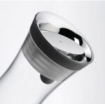 WMF Basic Wasserkaraffe aus Glas, 1 Liter, Glaskaraffe mit Deckel, Silikondeckel, CloseUp-Verschluss – Bild 3