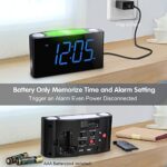 Lauter digitaler Wecker, grosses LED-Display, 7-Farben-Nachtlicht, Dimmer, 2 USB-Ladeanschlüsse, 12/24 H, Steckdose, Batterie-Backup für schwere Schläfer Kinder Teenager Jungen Mädchen Senioren – Bild 6