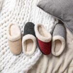 Wishcotton Hausschuhe Damen Plüsch Slippers, Warme und Bequeme Pantoffeln mit rutschfester Memory Foam Gummisohle – Bild 5
