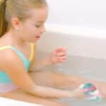 CRAZE INKEE MERMAID Magische Duft Badekugel mit Meerjungfrau Saugnapf Figuren Badebomben mit Überraschung Badewannenspielzeug Badespass für Kinder – Bild 7
