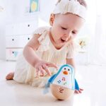 Penguin Musical Wobbler Hape 6m+ – Bild 3
