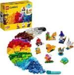 LEGO 11013 Classic Kreativ-Bauset mit durchsichtigen Steinen, mit Löwe, Vogel und Schildkröte, Konstruktionsspielzeug aus Bausteinen ab 4 Jahren