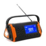 Notfallradio mit Solar- und Dynamo-Kurbel: 5000mAh Akku, Powerbank, LED-Taschenlampe und SOS-Signal