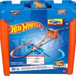 Hot Wheels Track Builder Autorennbahn Bauset GGP93 – inkl. 2 Autos, Spurwechsler & Crashzone, ab 4 Jahren