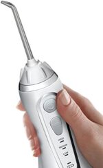 Waterpik Cordless Advanced Waterflosser kabellose Munddusche mit 4 Aufsätzen, Druckbereich von 3,1 bis 5,2 regulierbar über 3 Druckeinstellungen, mit Induktionsladesystem – Bild 3