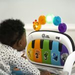 Baby Einstein, 4 in 1 Kickin' Tunes Spieldecke mit 70+ Geräuschen, 25+ Minuten Musik, Erlebnisdecke mit Klavier und Lichtern, Spielmatte mit Spielbogen abnehmbarem Babyspielzeug, ab der Geburt – Bild 12