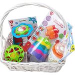 Geschenkkorb Geschenk zur Geburt oder Taufe mit Spieluhr Fisher Price Rassel uvm