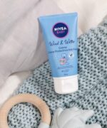 NIVEA BABY Wind & Wetter Creme (50 ml), Babycreme schützt vor Kälte und Nässe, Baby Feuchtigkeitscreme mit Calendula und Panthenol für zarte Babyhaut – Bild 3