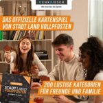 DENKRIESEN, Stadt Land VOLLPFOSTEN, Das Kartenspiel, Classic Edition, Wichtelgeschenk, Stadt Land Fluss Familienspiel, Geburtstagsgeschenk, Reisespiel – Bild 3