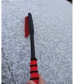 NIGRIN 6190 Eiskratzer Auto mit Schneebesen, ergonomischer rutschfester Softgriff, aus hochstabilem ABS, Schwarz Rot – Bild 2