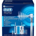Oral-B Pro 2000 Elektrische Zahnbürste mit OxyJet Munddusche, 3 Aufsteckbürsten, 4 Ersatzdüsen, Set für Zahnreinigung und Zahnpflege, Geschenk Mann/Frau, Designed by Braun