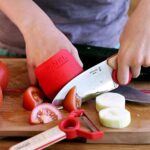 Opinel Le petit Chef - Kinder Kochmesser Set - 3 teilig - Kochmesser - Fingerschutz - Sparschäler - rostfrei – Bild 6