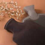 Blumtal Wärmflasche mit Bezug aus Polar Fleece - Wärmeflasche mit wachmaschinengeeignetem, superweichem Bezug aus hochwertigen Materialien, Bettflasche für alle Anlässe – Bild 2