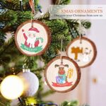 SOLEDI Natürliche Premium Holzscheiben Runde 8-9cm 26 Stücke zum Basteln - Baumscheiben mit Loch für Malerei, DIY, Weihnachten deko - Fest und Stabil Astscheiben mit Lanyard – Bild 3