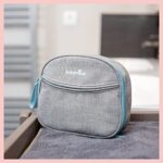 Babymoov Baby Kulturtasche, Pflege Set, für Babys, 9 teilig, mit digitalem Fieberthermometer, Nasensauger – Bild 2
