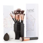 Niré Beauty Make up Pinselset, 15 teilig: preisgekrönte vegane Profi Pinsel mit Etui, Niré make up schwamm, Pinselreiniger, Guide & Geschenkschachtel