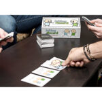 Joking Hazard von Cyanide & Happiness - Joking Hazard von Cyanide & Happiness - EIN lustiges Comic-Aufbauspiel für 3-10 Spieler, ideal für Spieleabende – Bild 3