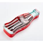 Lip Smacker Coca Cola in Vintage-Flaschenform mit 6 Lippenpflegestiften in verschiedenen Geschmacksrichtungen – Bild 3
