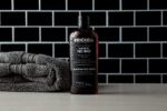 Brickell Men's Clarifying Gel Face Wash, Natürliche und organische Männer Gesichtsreinigung mit Aktivkohle, Männer Reinigungsgel mit Geranie, Kokosnuss und Aloe Vera, 237 ml, Parfümiert – Bild 5