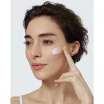 L'Oréal Paris Feuchtigkeitspflege für das Gesicht, Gesichtscreme für sensible Haut, Hydratisierende Tagescreme mit Glycerin und antioxidativem Vitamin E, Hydra Active 3 sensible Haut, 1 x 50 ml – Bild 4