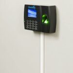 D-Line Micro+ Kabelkanal Selbstklebender, Halbrunde Kabelführungen – Bild 3