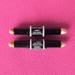 Wet n Wild, MegaGlo Dual-Ended Contouring Stick, 2-in-1 Contouring Stick mit Lidschatten und Highlighter für Contouring, leichtes Mischen, für einen definierten und geformten Look, Light/Medium – Bild 7