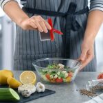 Signoraware Premium Gewürzboxen Aufbewahrungsboxen für Gewürze in gross und klein mit praktischen Streuer aus BPA Freiem Plastik luftdichtes Vorratsdosen Set für die Küche – Bild 3