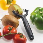 Victorinox Universalschäler für Obst Gemüse, Extra scharf, Zackenschliff, Zweischneidig, Ergonomischer Griff – Bild 3
