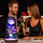QUNPON Geschenke für Frauen, Valentinstag Rose Geschenk für Sie, Ewige Rose im Glas Die Schöne und das Biest Rose in Glaskuppel mit LED-Lichter, Geschenke für Geburtstag Mama Freundin Oma – Bild 3