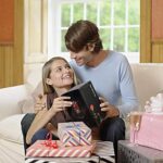 Die Schöne und das Biest Rose Geschenk Kit, rote Seide Rose und LED-Licht mit gefallenen Blütenblättern Geschenke für Hauptdekor Geburtstag, Hochzeit, Valentinstag, Muttertag, Jubiläum, Weihnachtstag – Bild 9