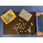 RAVENSBURGER PUZZLE - Puzzlematte für Puzzles mit bis zu 300-1500 Teilen, Puzzleunterlage zum Rollen, Praktisches Zubehör zur Aufbewahrung von Puzzles – Bild 2