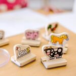 Melissa & Doug Holzstempel-Set – Kreativer Stempelspass für Kinder – Bild 3