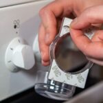 Herdknopf Kindersicherung – Schutz für bis zu 6 Knöpfe, einfache Montage & Ersatz-Klebe-Pads – Bild 8